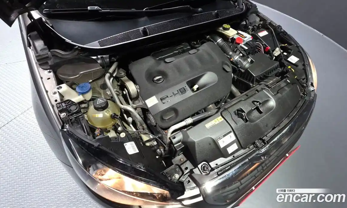 Peugeot 308 2015 2.0 гидро в Москве, фото 6