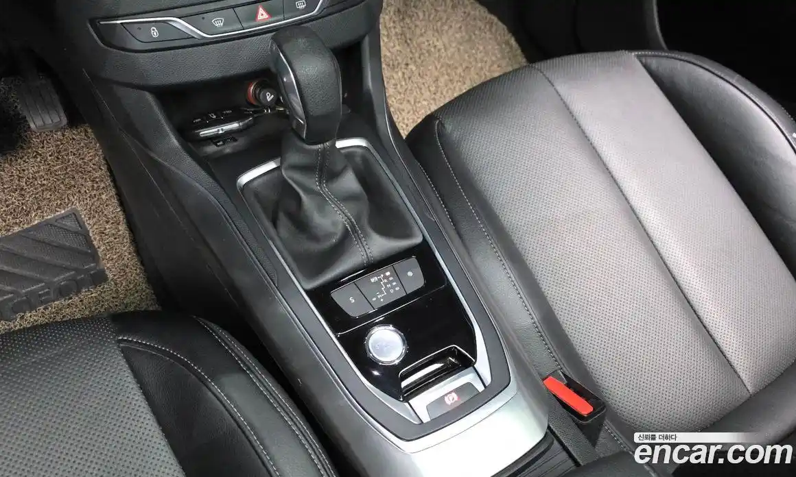 Peugeot 308 2015 2.0 гидро в Москве, фото 9