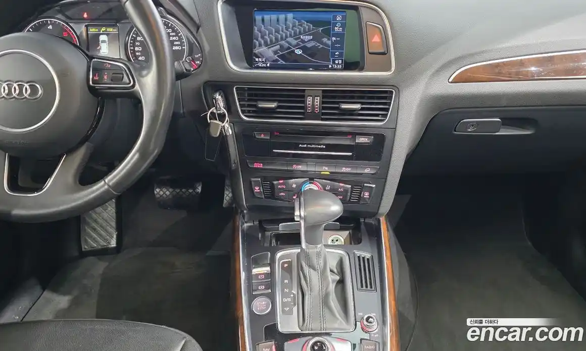 Audi Q5 2015 2.0 гидро в Москве № 1911388, фото 19