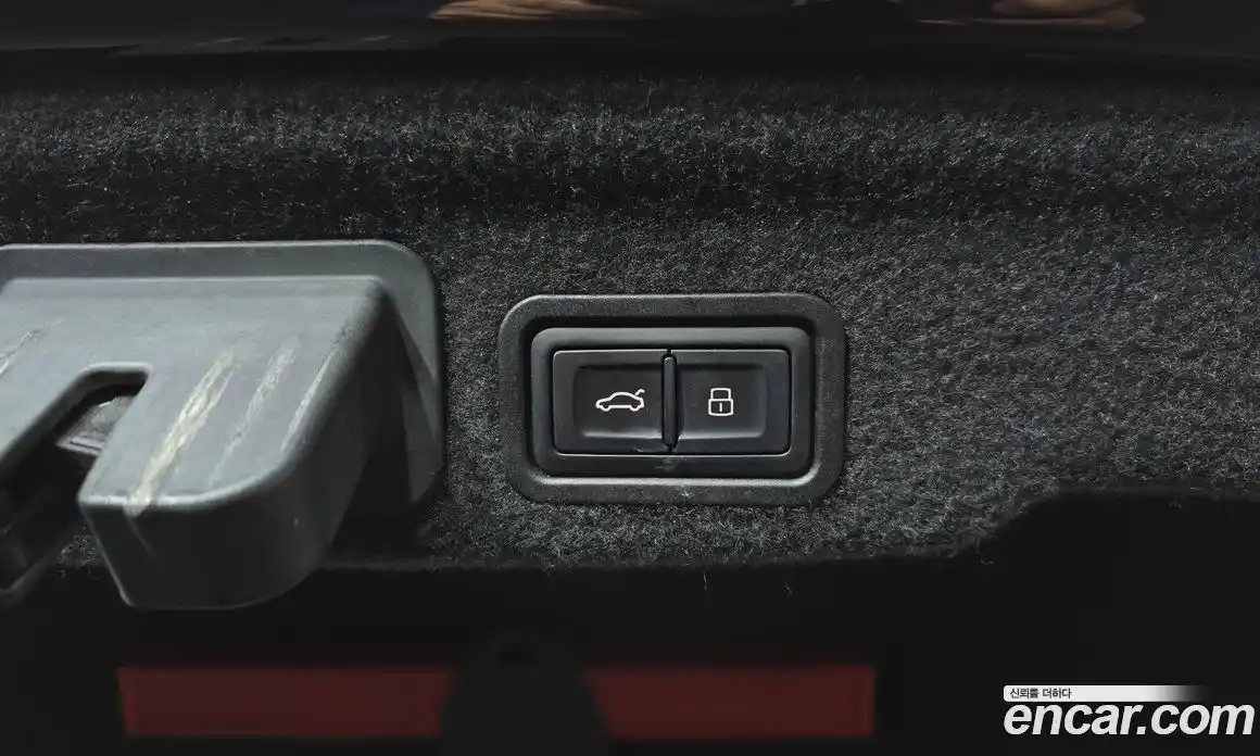 Audi A8 2015 3.0 гидро в Москве № 1911695, фото 20