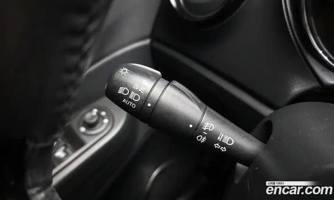 Renault QM3 2016 1.5 гидро в Москве № 1913469, фото 30