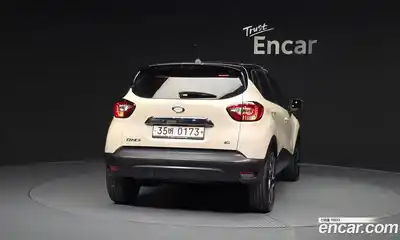 Renault QM3 2016 1.5 гидро в Москве № 1913469, миниатюра 4