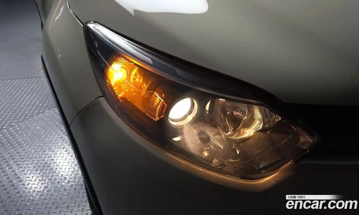 Renault QM3 2016 1.5 гидро в Москве № 1913469, фото 8