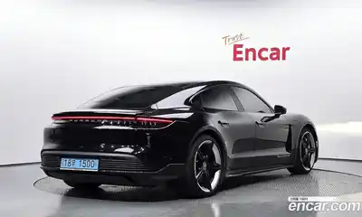 Porsche Taycan 2023 0.1 гидро в Москве № 1913970, миниатюра 2