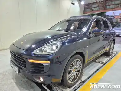 Porsche Cayenne, 2016