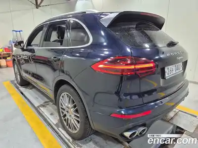 Porsche Cayenne 2016 3.0 гидро в Москве № 1914567, миниатюра 2