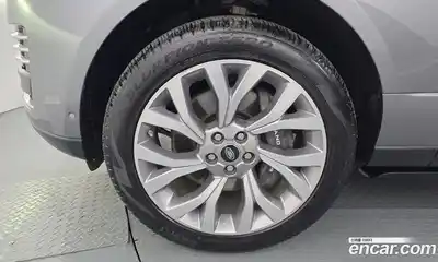 Land Rover Range-Rover 2021 5.0 гидро в Москве № 1914738, миниатюра 5