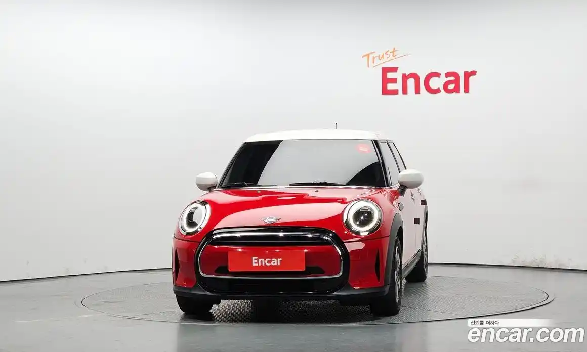 Mini Cooper 2021 1.5 гидро в Москве № 1915875, фото 3