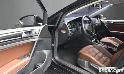 Volkswagen Golf 2015 2.0 гидро в Москве № 1917588, миниатюра 11