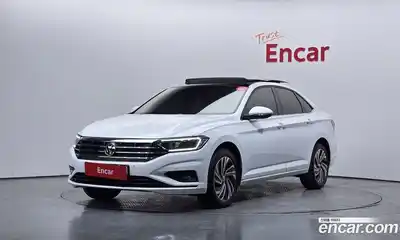 Volkswagen Jetta, 2021