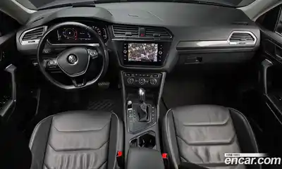 Volkswagen Tiguan 2020 2.0 гидро в Москве № 1917993, миниатюра 10