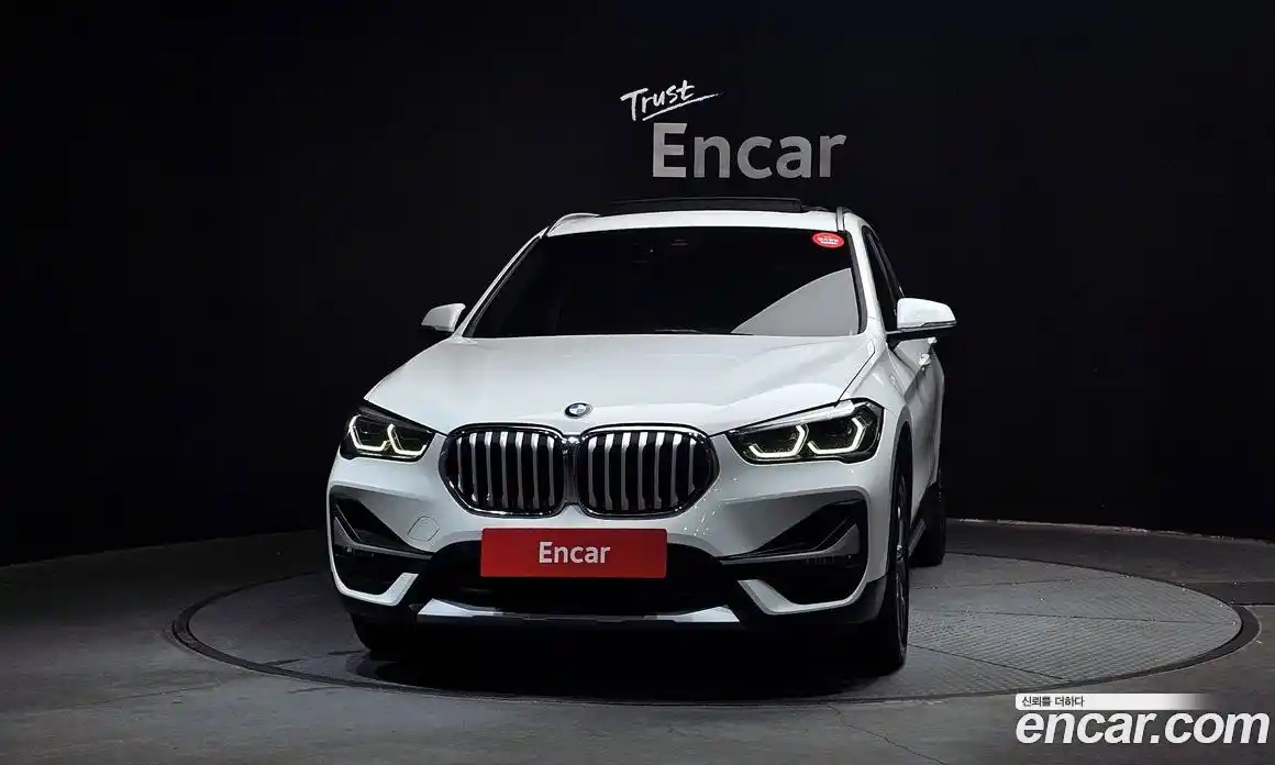 BMW X1 2022 2.0 гидро в Москве № 1918431, фото 3