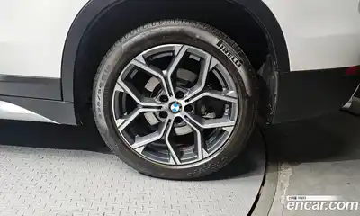 BMW X1 2022 2.0 гидро в Москве № 1918431, миниатюра 7
