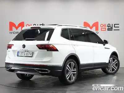 Volkswagen Tiguan 2023 2.0 гидро в Москве № 1918527, миниатюра 4