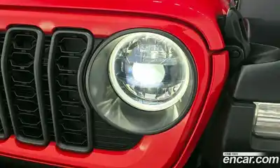 Jeep Wrangler 2024 2.0 гидро в Москве № 1919018, миниатюра 8