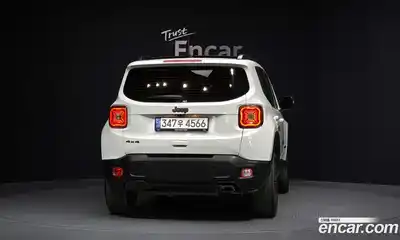 Jeep Renegade 2021 2.4 гидро в Москве № 1919056, миниатюра 4