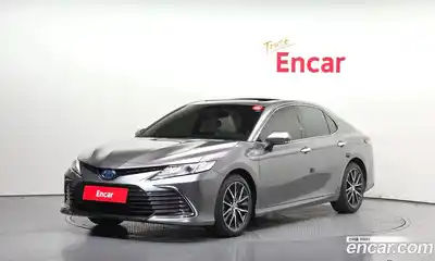 Toyota Camry, 2023