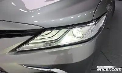 Toyota Camry 2023 2.5 гидро в Москве № 1919510, миниатюра 8