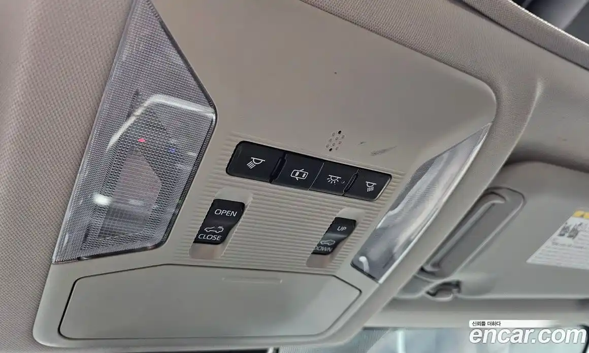 Toyota RAV4 2019 2.5 гидро в Москве № 1919579, фото 33