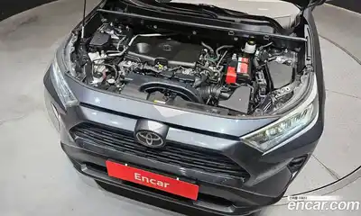 Toyota RAV4 2019 2.5 гидро в Москве № 1919579, миниатюра 6