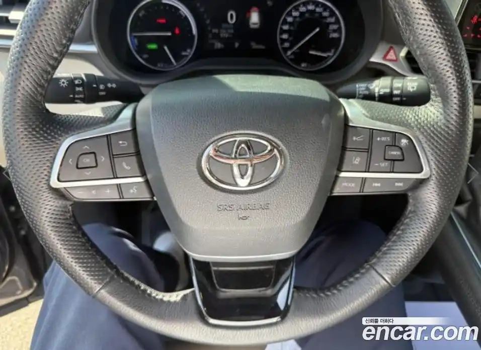 Toyota Sienna 2021 2.5 гидро в Москве № 1919726, фото 15