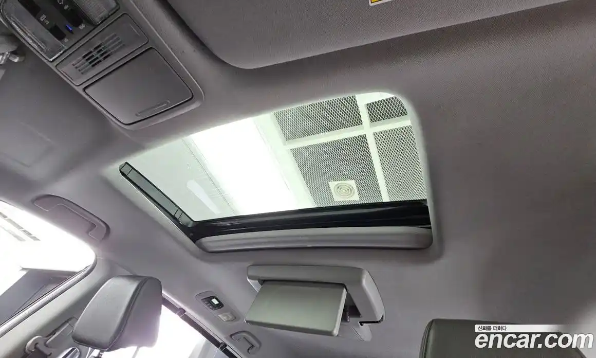 Honda Odyssey 2019 3.5 гидро в Москве № 1919941, фото 18