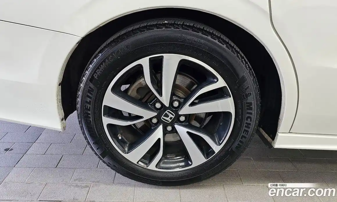Honda Odyssey 2019 3.5 гидро в Москве № 1919941, фото 5