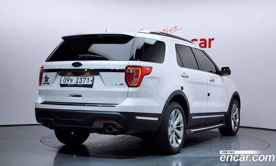 Ford Explorer 2019 2.3 гидро в Москве № 1920244, фото 2