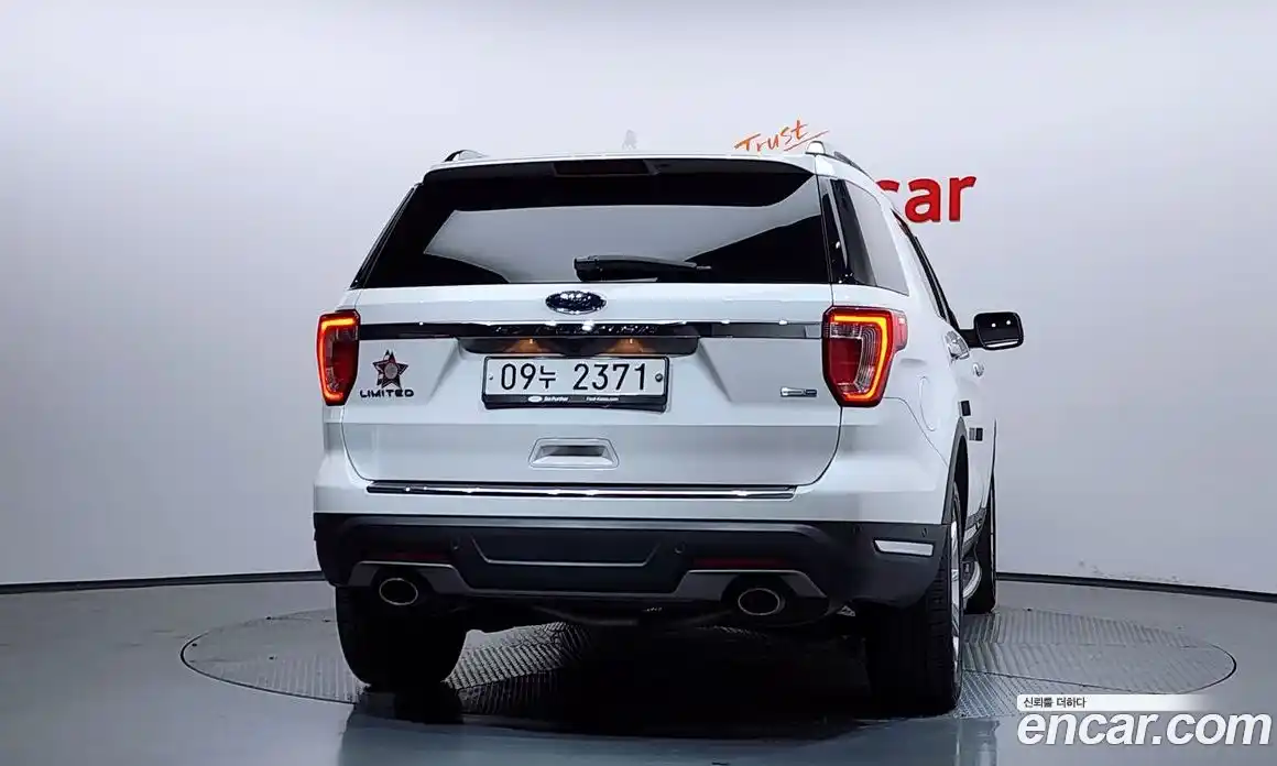 Ford Explorer 2019 2.3 гидро в Москве № 1920244, фото 4