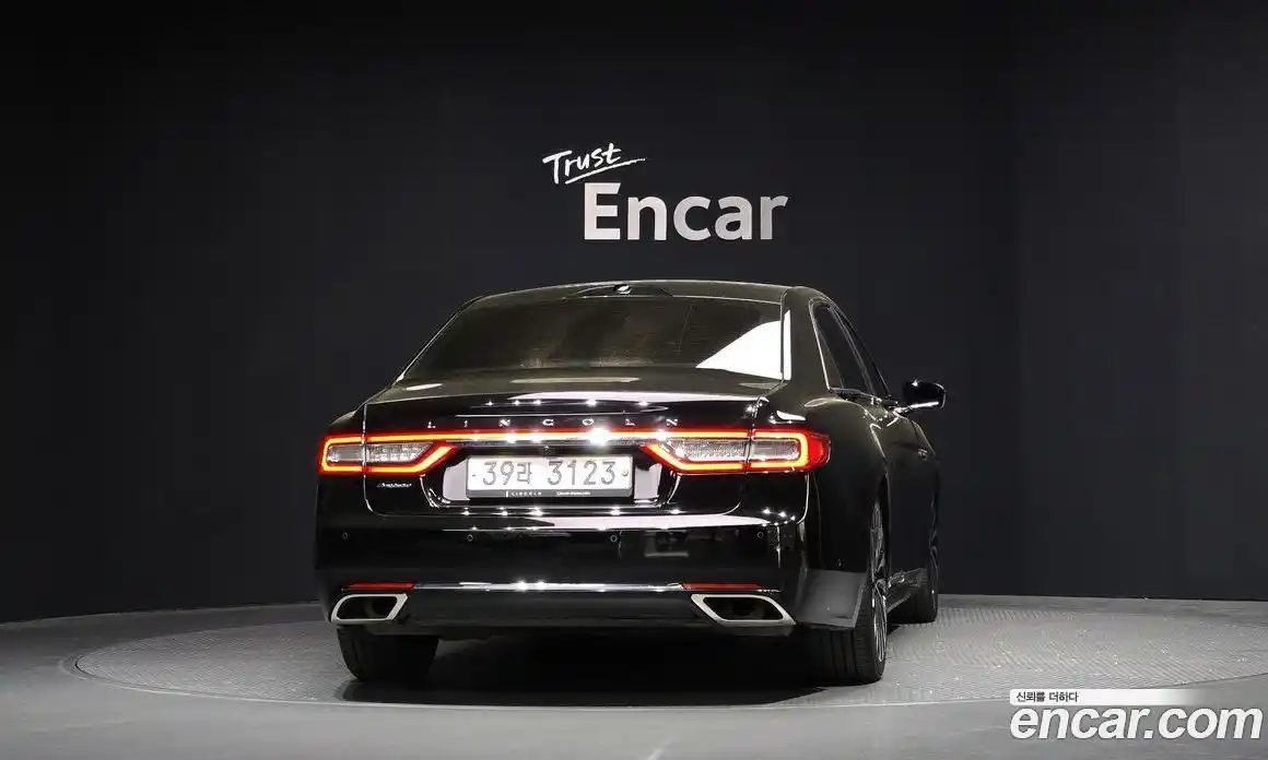 Lincoln Continental 2017 3.0 гидро, фото 4