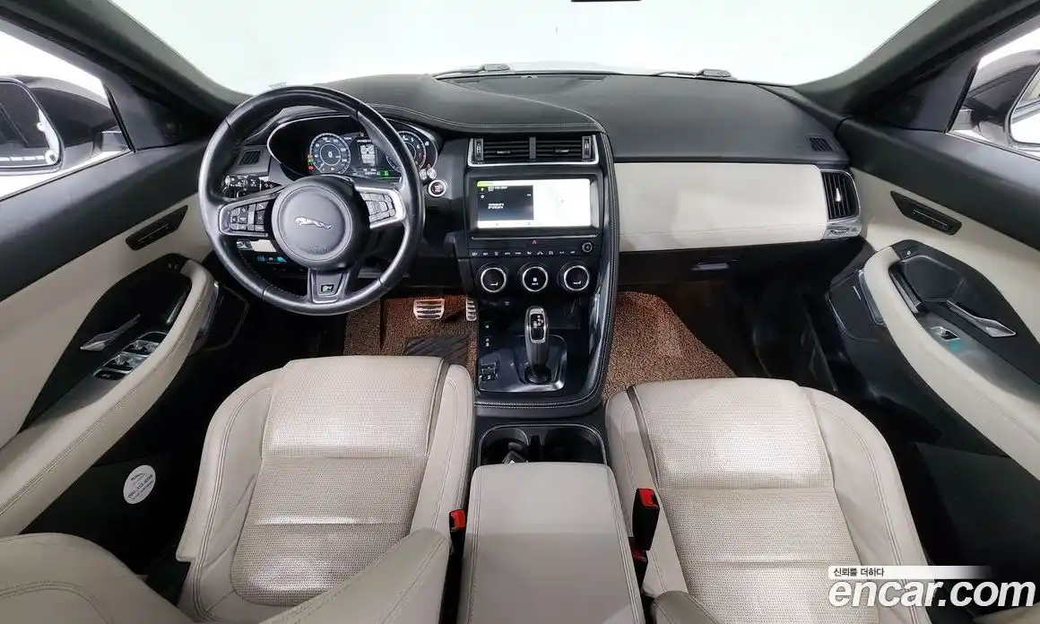 Jaguar E-Pace 2018 2.0 гидро в Москве № 1921150, фото 7