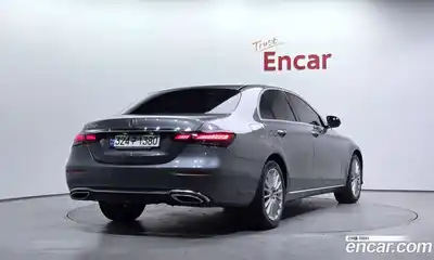 Mercedes-Benz E-Class 2021 2.0 гидро, миниатюра 2