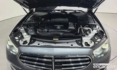 Mercedes-Benz E-Class 2021 2.0 гидро, миниатюра 6