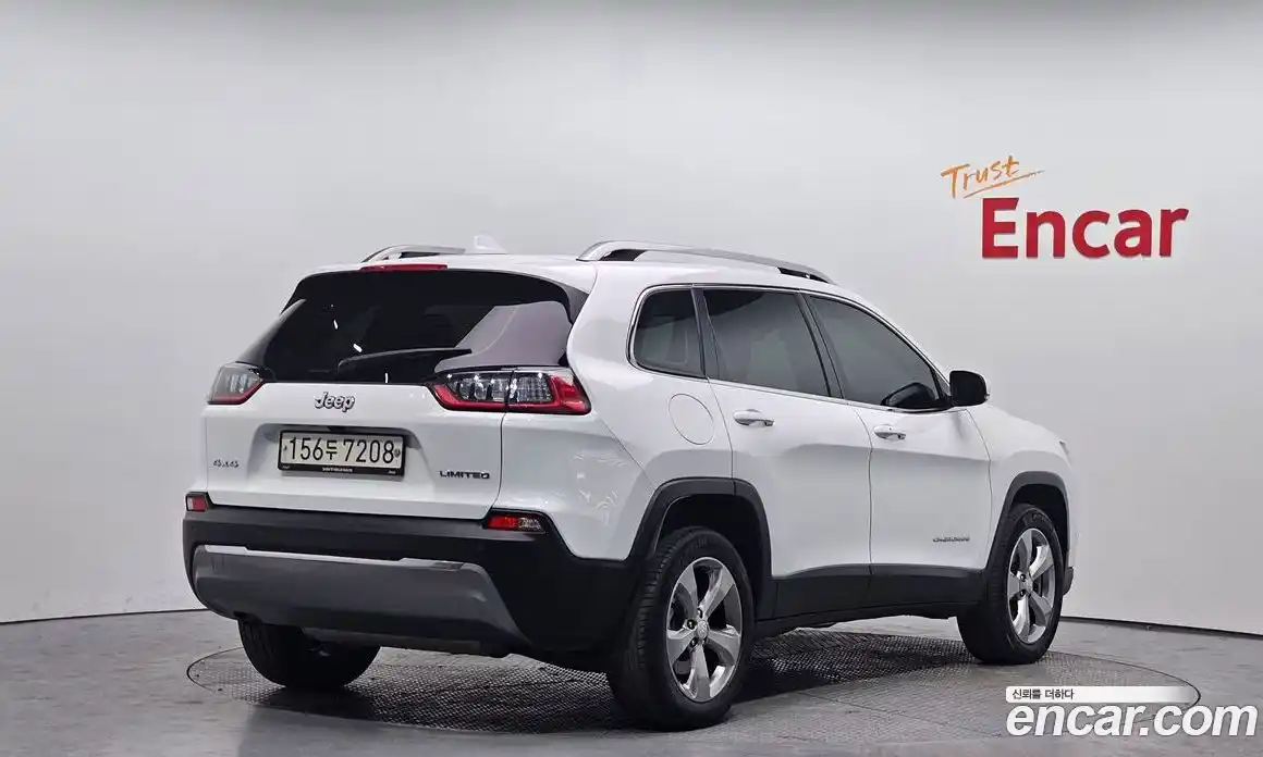 Jeep Cherokee 2021 2.4 гидро в Москве № 232367, фото 2