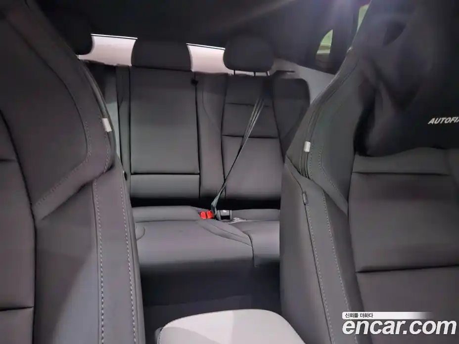 Polestar Polestar 4 2025 0.3 гидро, фото 6