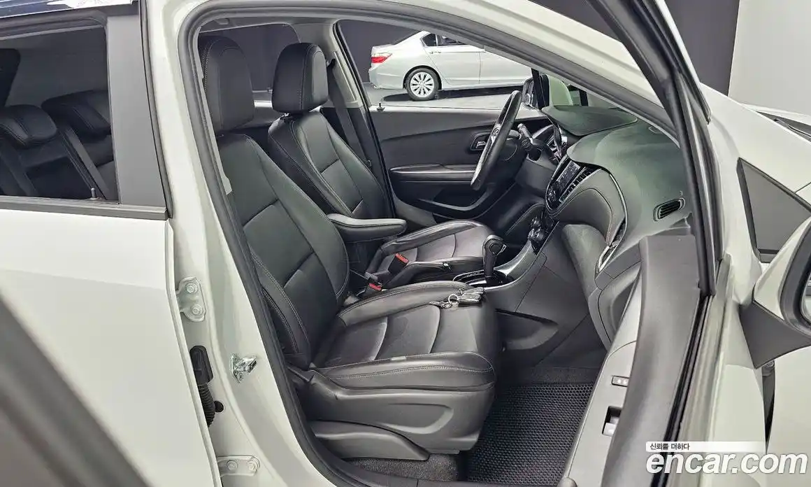 Chevrolet Trax 2020 1.4 гидро в Москве № 41137, фото 13
