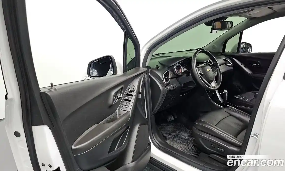 Chevrolet Trax 2020 1.4 гидро в Москве № 41137, фото 10