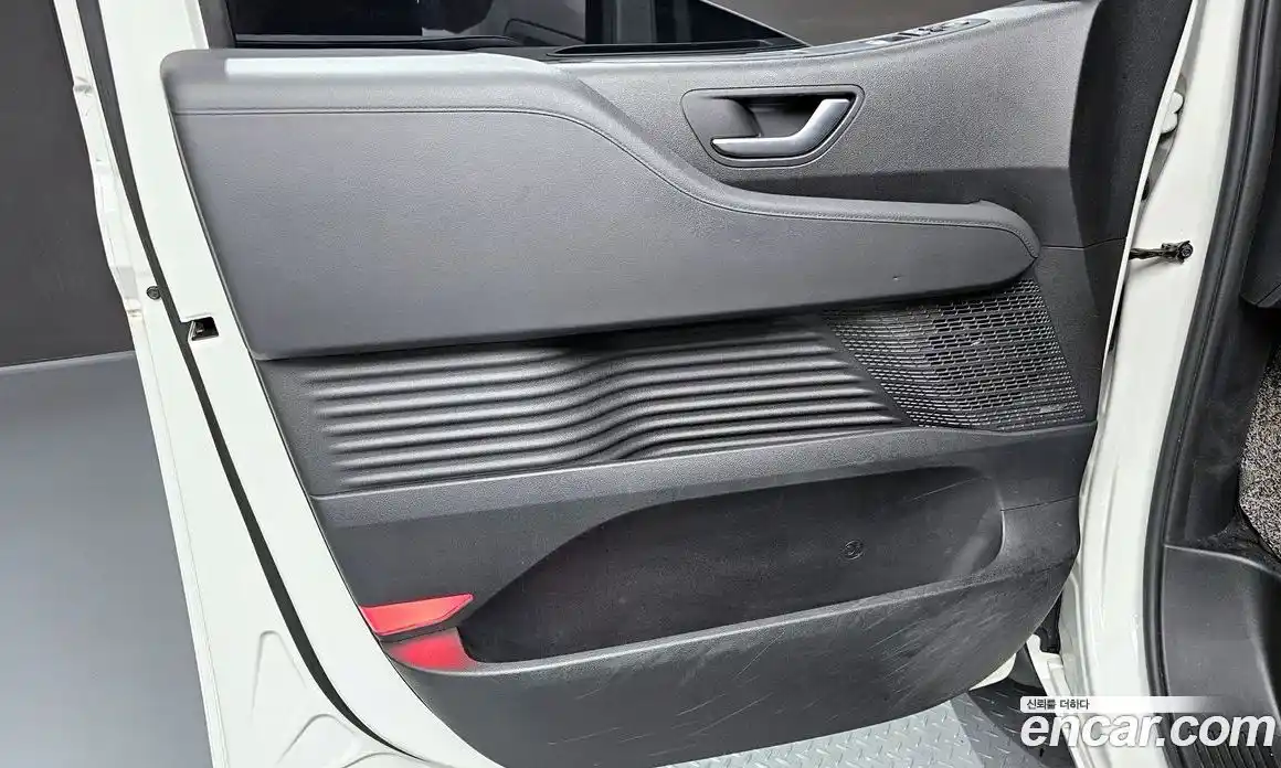 Hyundai Staria 2021 2.2 гидро в Москве № 1244721, фото 14