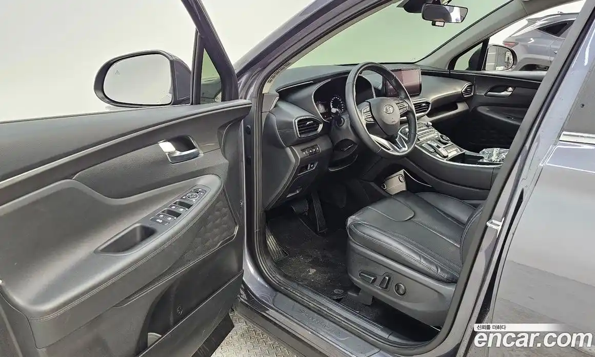 Hyundai Santa Fe 2023 2.5 гидро в Москве № 1288505, фото 13