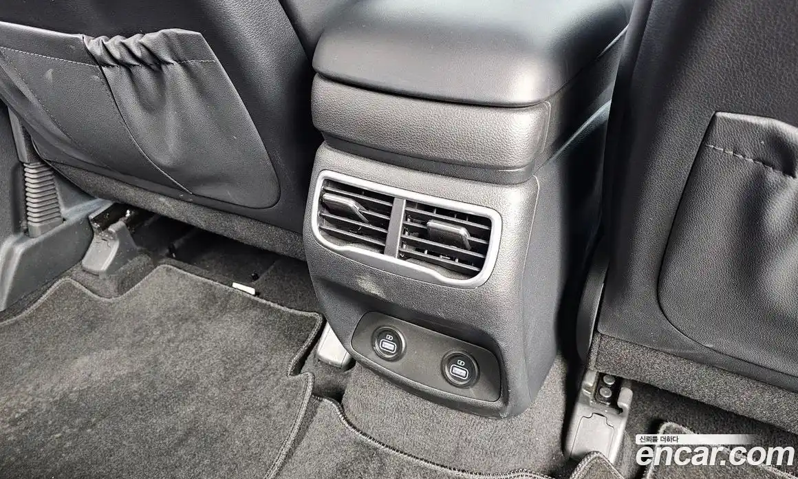 Hyundai Santa Fe 2023 2.5 гидро в Москве № 1288505, фото 31