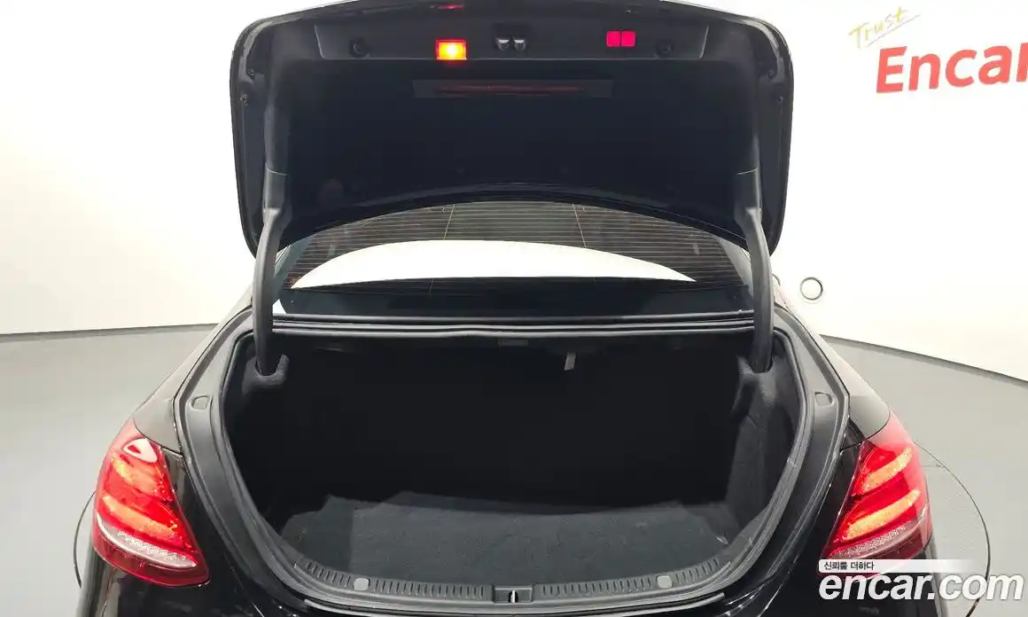 Mercedes-Benz E-Class 2018 2.0 гидро в Москве № 1291650, фото 20
