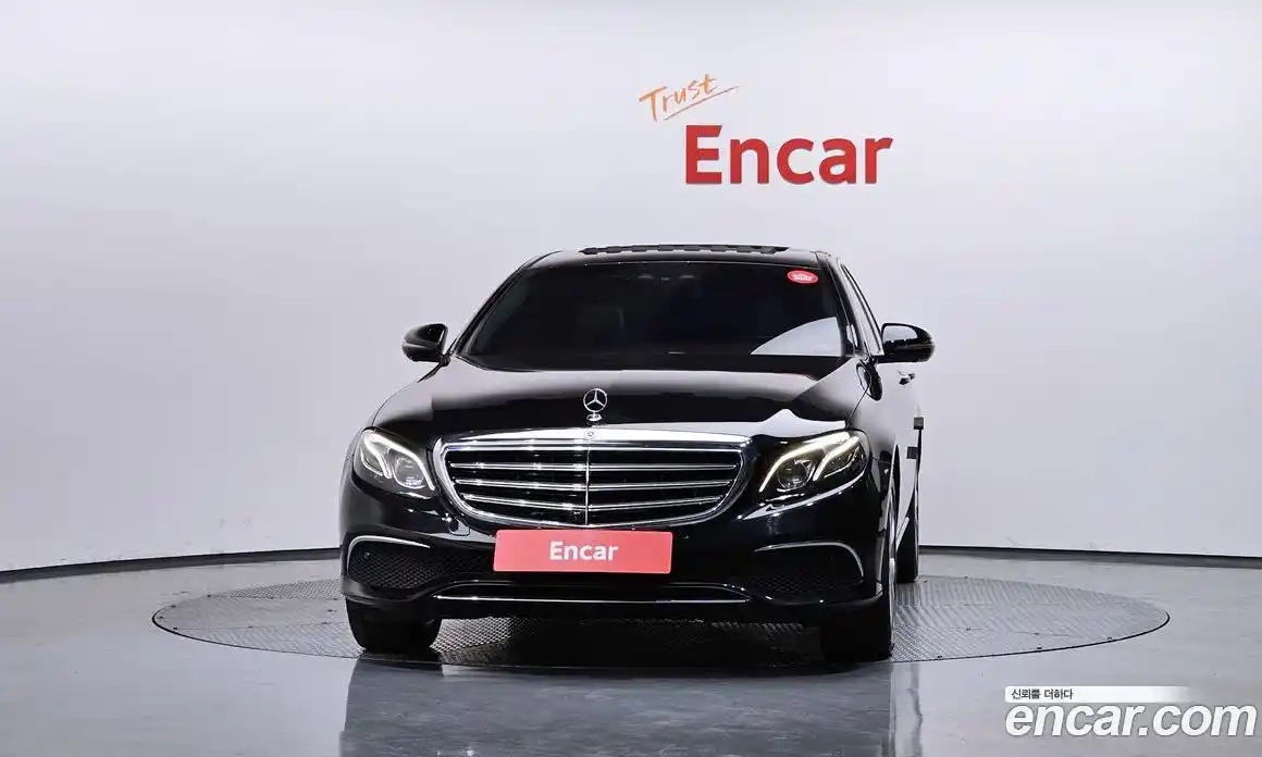 Mercedes-Benz E-Class 2018 2.0 гидро в Москве № 1291650, фото 3