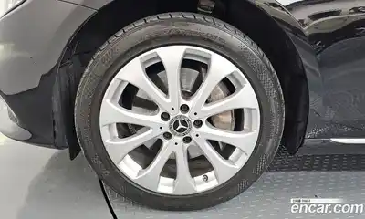 Mercedes-Benz E-Class 2018 2.0 гидро в Москве № 1291650, миниатюра 5