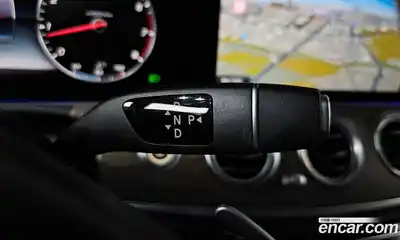 Mercedes-Benz E-Class 2018 2.0 гидро в Москве № 1291650, миниатюра 9