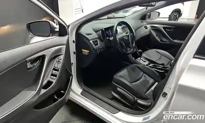Hyundai Avante 2013 1.6 гидро в Москве № 1317862, миниатюра 12