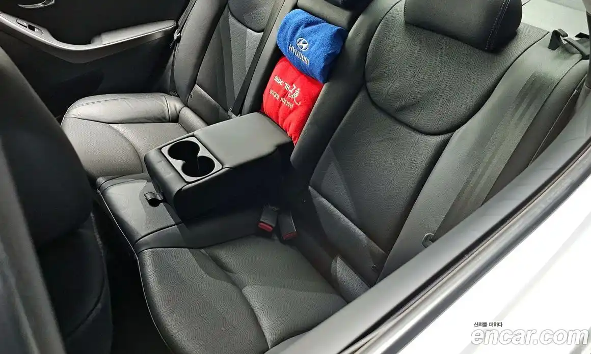 Hyundai Avante 2013 1.6 гидро в Москве № 1317862, фото 30