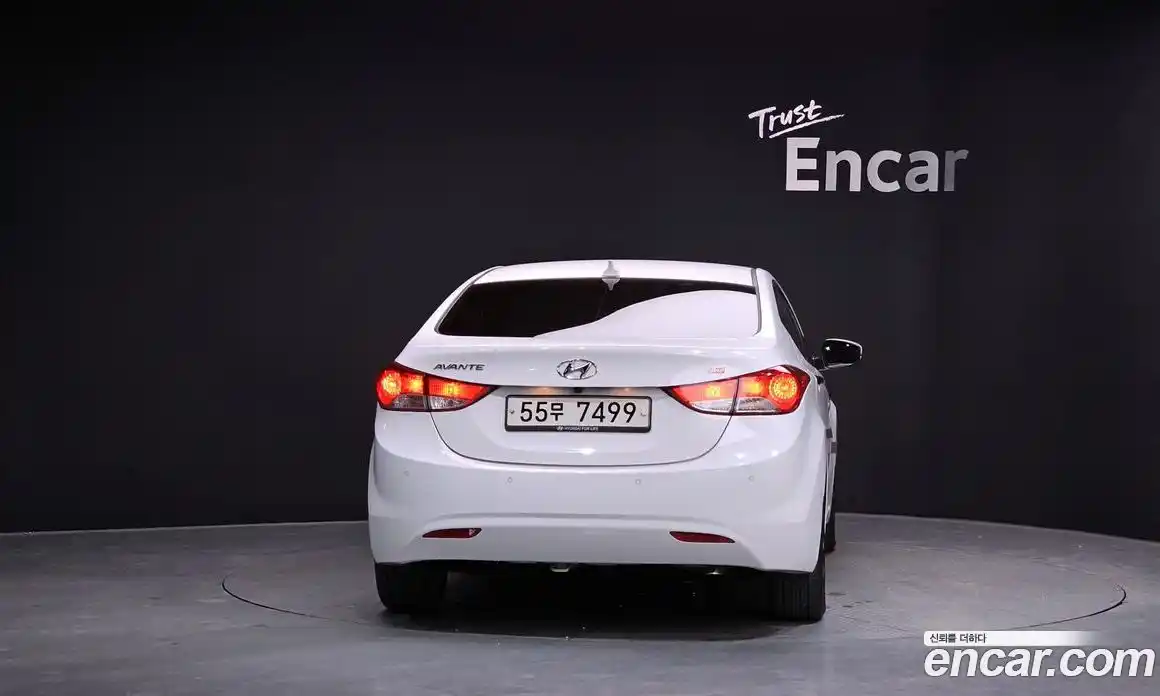 Hyundai Avante 2013 1.6 гидро в Москве № 1317862, фото 3