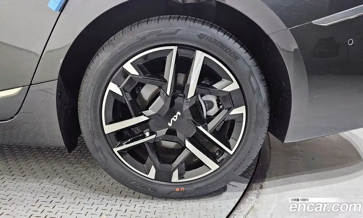 Kia K8 2025 2.5 гидро в Москве № 1318128, фото 7