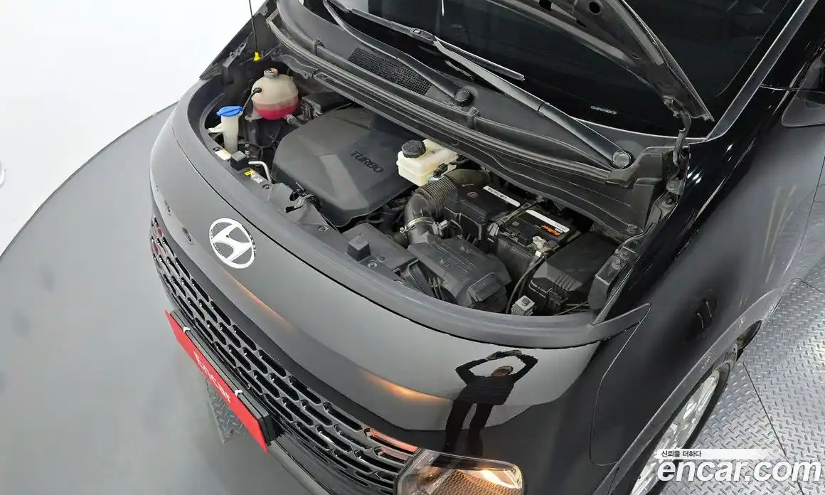 Hyundai Staria 2022 2.2 гидро в Москве, фото 5