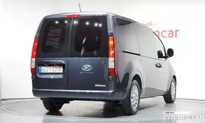 Hyundai Staria, 2022